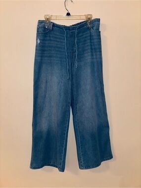 No Boundaries women’s Wide Leg Blue Denim Jeans